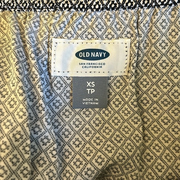 Old Navy Summer Dress l SIZE XS - Picture 5 of 5